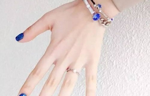 电子商务专业可以做美甲